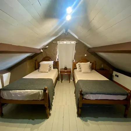 Casa Do Avo Grande 4* Эшпозенди