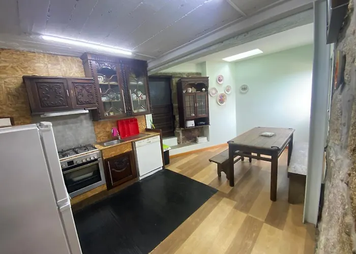 Casa Do Avo Grande 4* 에스포센데