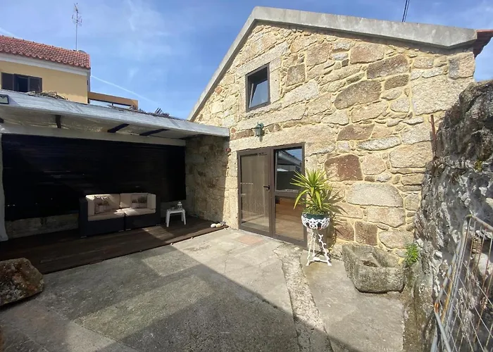 Casa Do Avo Grande بيت ضيافة إسبونسيندي