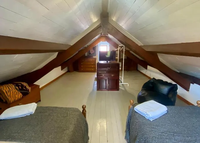 Casa Do Avo Grande 에스포센데