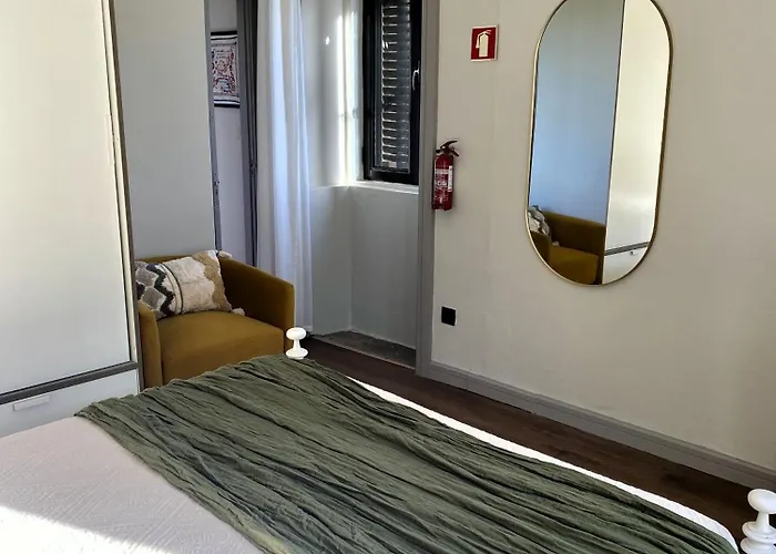 Casa Do Avo Grande 게스트하우스 4*