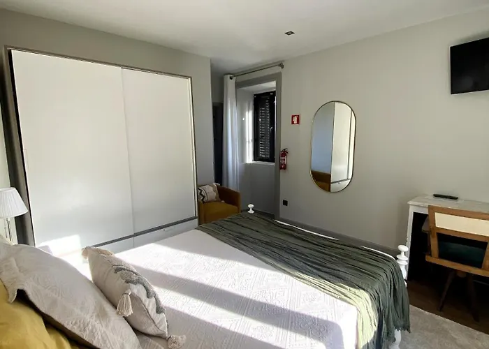 Casa Do Avo Grande 4* 에스포센데